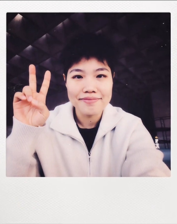 黄东萍发来明信片，窝猪儿这么萌，偷回家，藏起来 