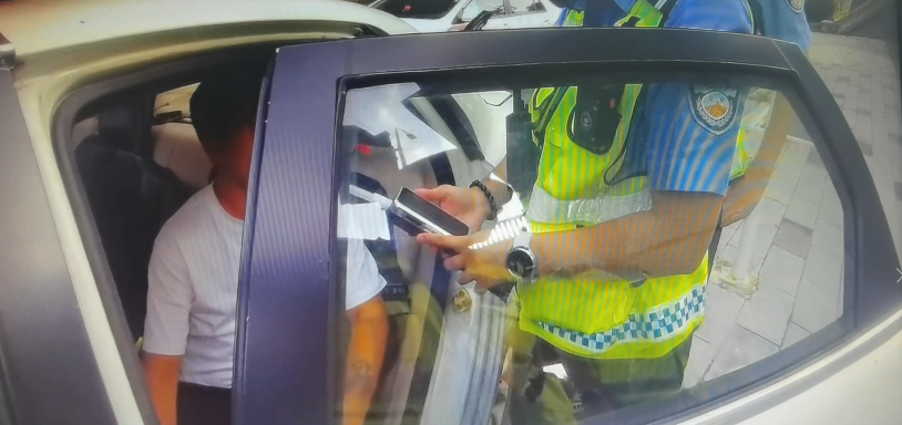 湖北警方曝光:多人当街被查!