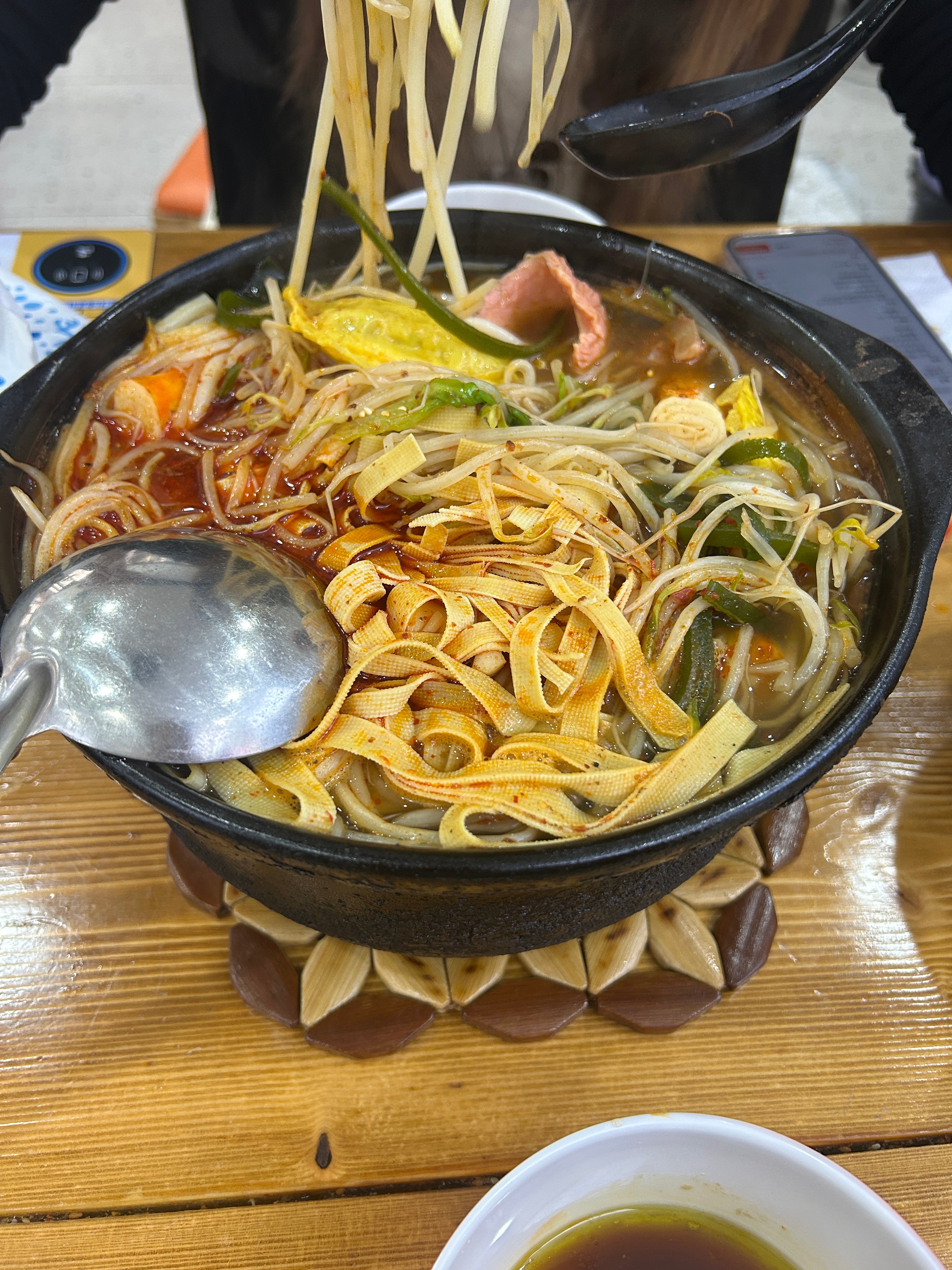 麻辣电线我的最爱！半碗麻油半碗醋！ 