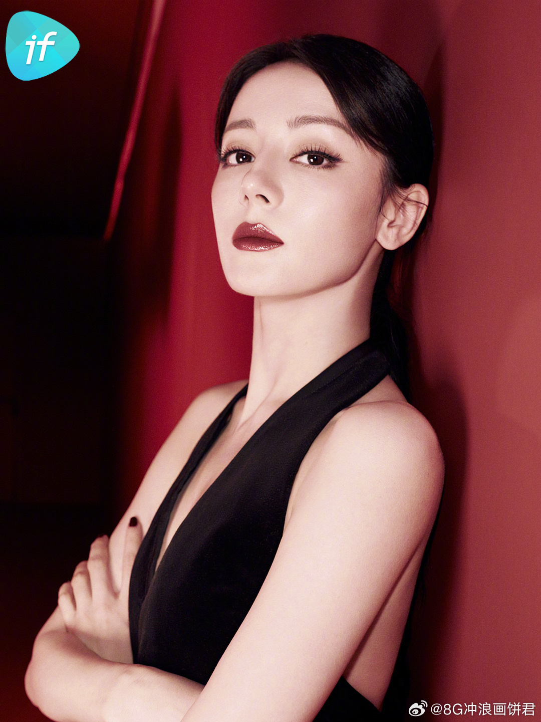 迪丽热巴秀还没看图先出圈了 这就是迪丽热巴的时尚统治力！人还没到巴黎，美颜暴击就