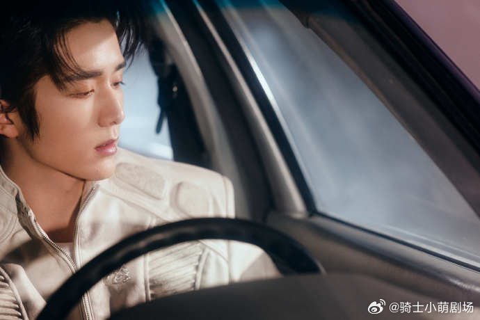 张新成录音录了3次才成功张新成是本人不是AI 本人亲自上阵录三遍才过关，还得专门