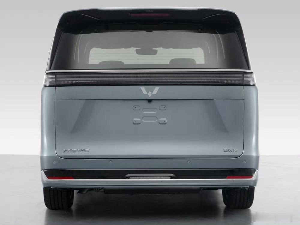 人民有需要五菱是真上啊，新车星光M，1.5T插混的全尺寸MPV，车长5150mm