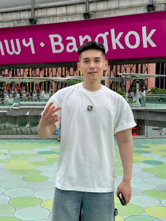 既然一个人也要走南闯北 就什么都不要将就