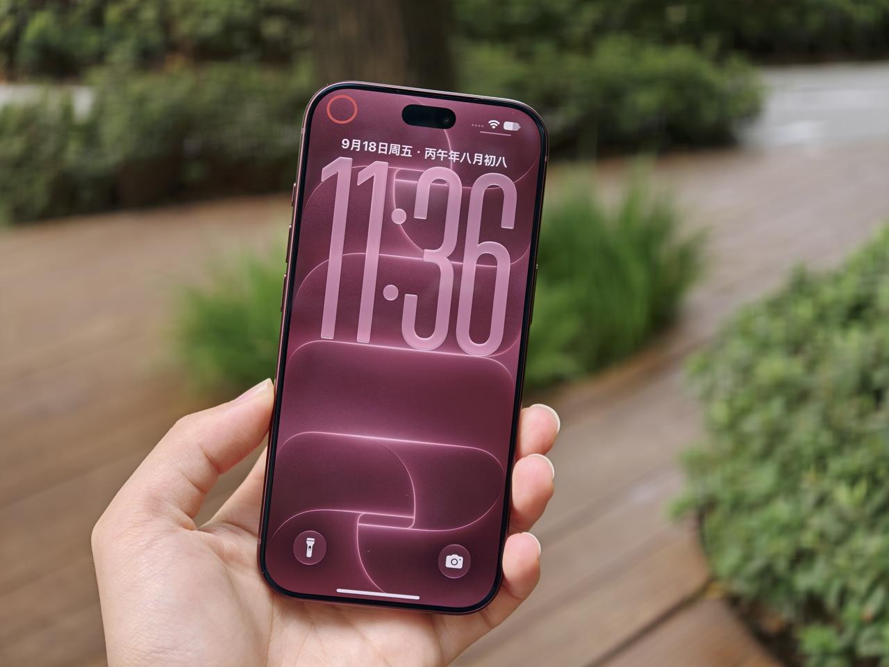 iPhone 18 Pro系列首批到手用户来聊聊吧！看似灵动岛缩小，并不是采用了