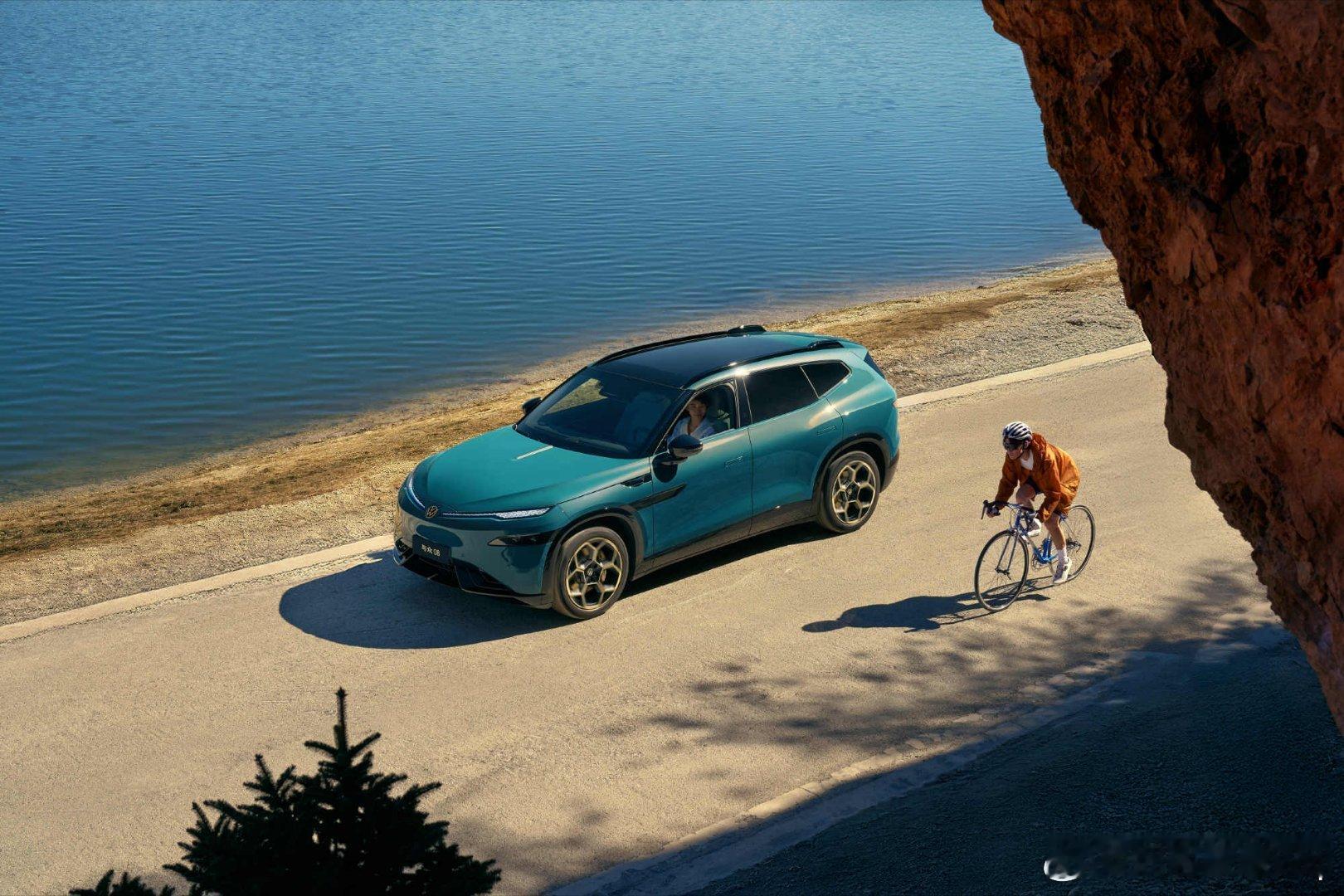 大众这波郭培合作审美在大气层 终于等到与众08新车上市啦！亲自体验了与众08，真