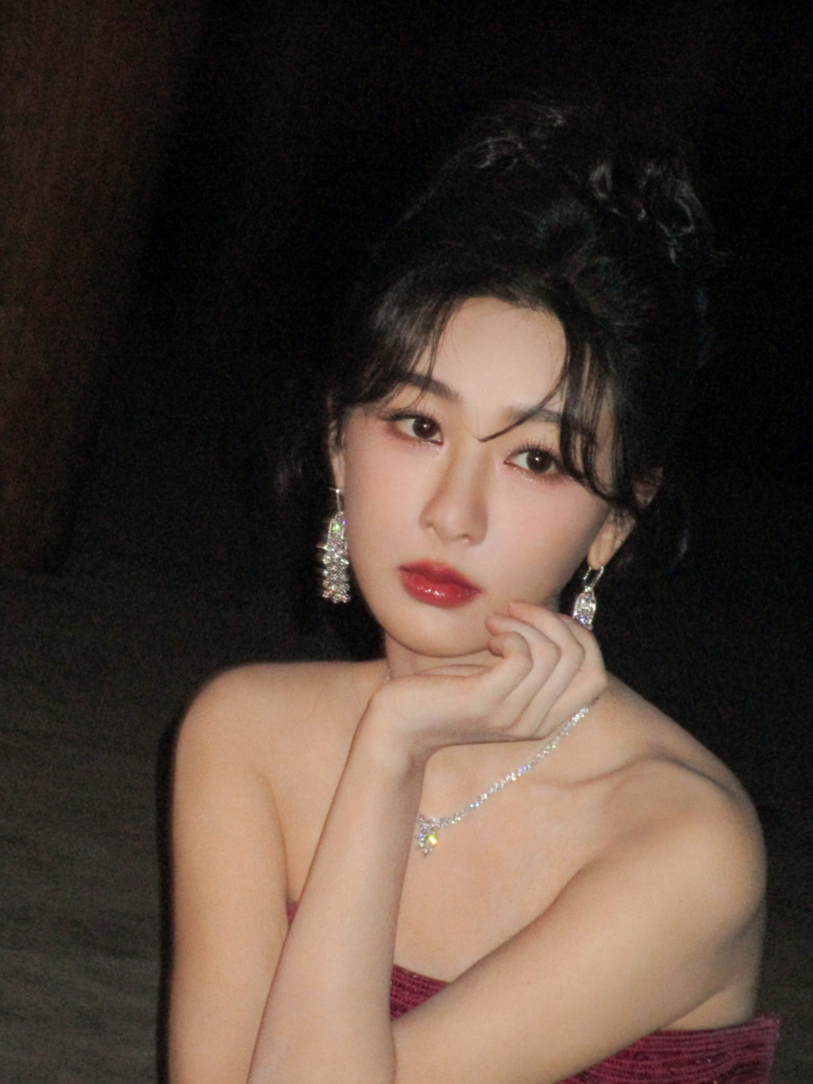 杨紫 yz杨紫家业yz杨紫李祯“不似玫瑰何惧凋零  不似凡人何惧恶意”【杨紫 家