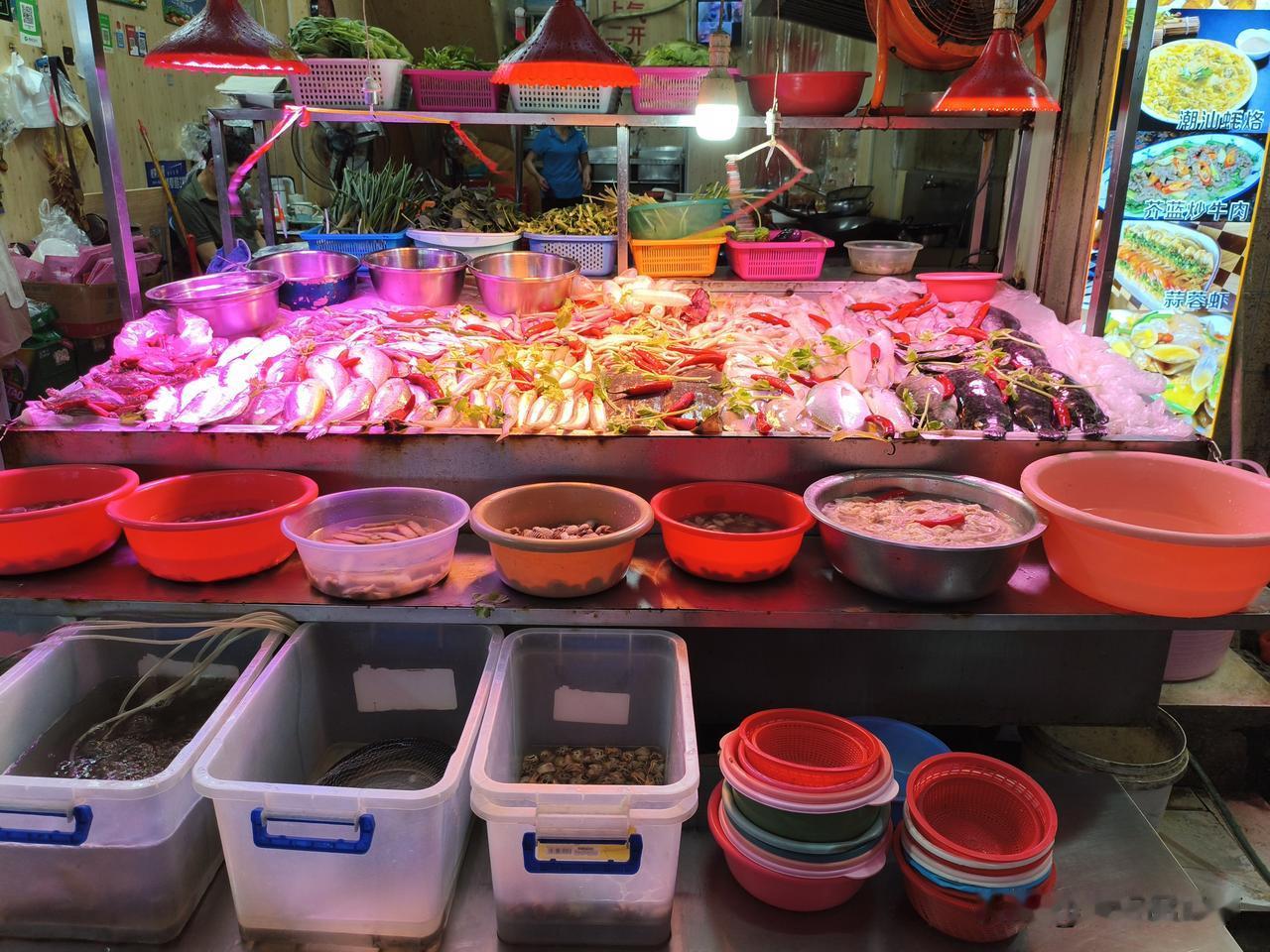 汕头美食街的海鲜