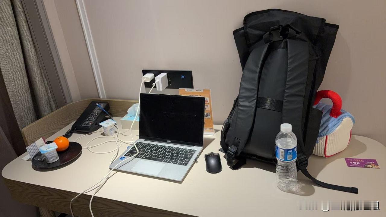 离开酒店10几个小时后，一个电话吓得我后背发凉……
早上7：40左右退房离开的酒