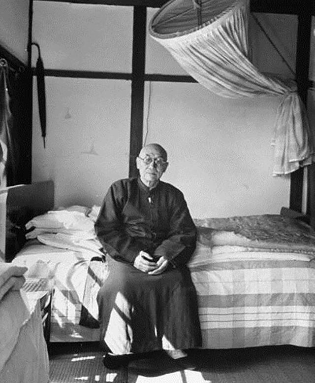 我将围绕你给出的核心观点，以自媒体爆款文的调性，深挖亲情与人性的本质，用真实共情