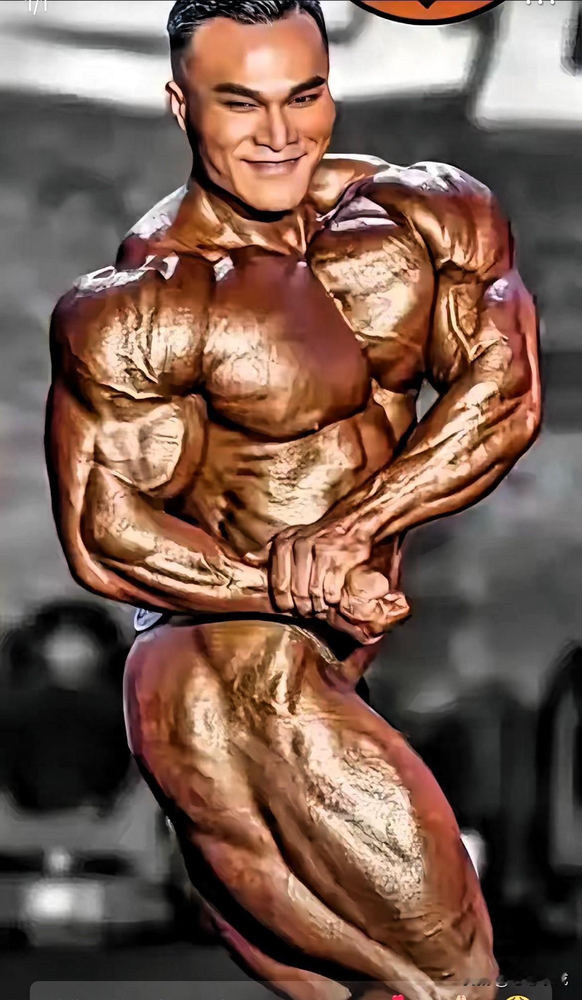 30岁健美冠军王昆突然离世，
真的给所有人敲了警钟！
甲流发烧还硬扛着高强度训练