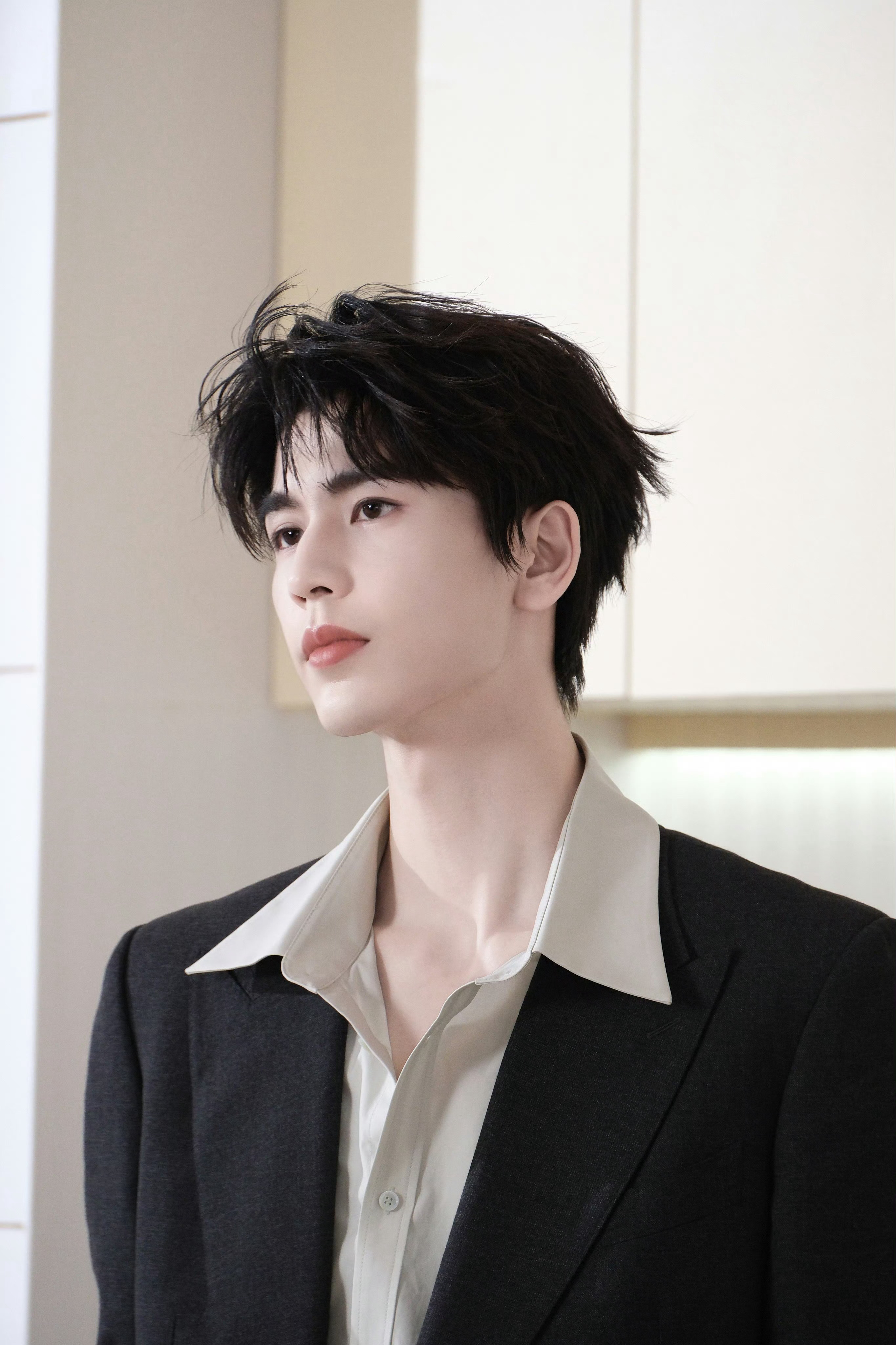 张凌赫张凌赫 | 张凌赫逐玉我曾对月亮诉说了无数次对你的思念𝐼 𝒽𝒶𝓋?