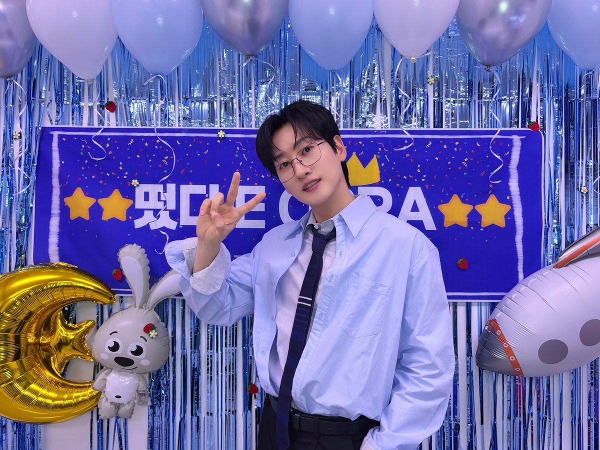 “CB百蓝_。260721 D&E official更新李赫宰 相关：[📸]T