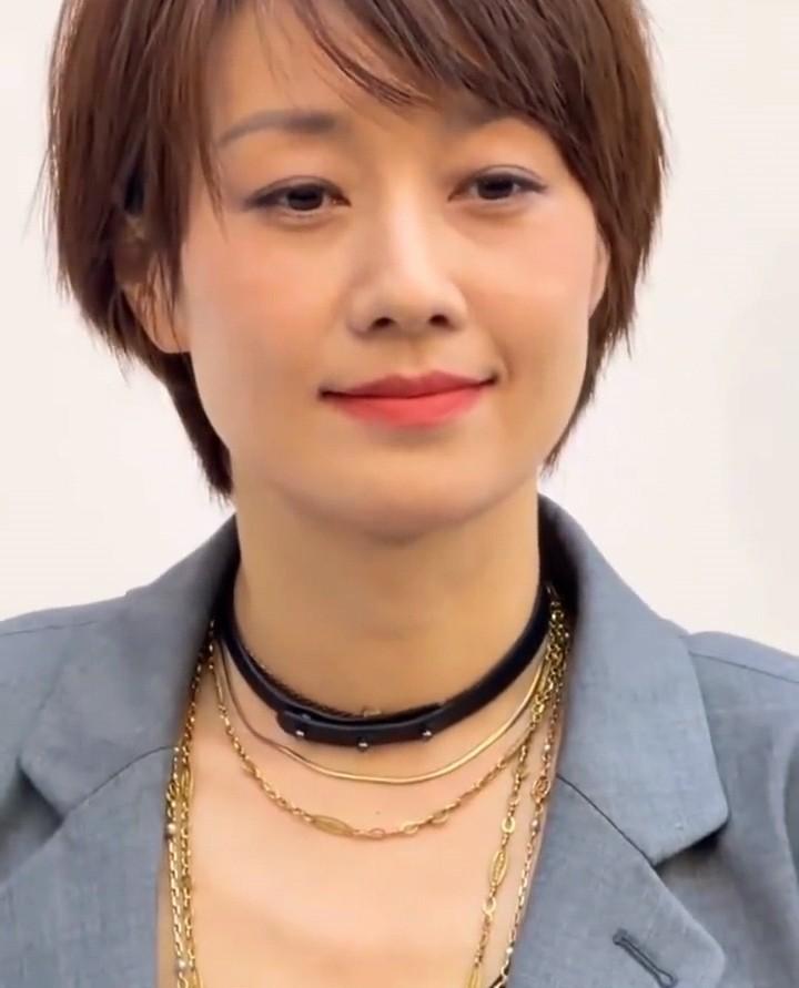 马伊琍，冲上热搜！
 
9月17号，马伊琍冲上热搜，不是因为有新剧，也不是被曝新