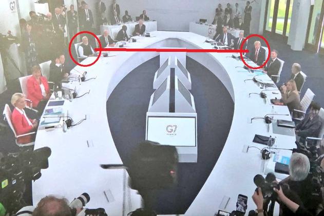 印度媒体称，在G7峰会外联会议上，莫迪成了焦点人物，人人都想找他攀谈。在会议桌上