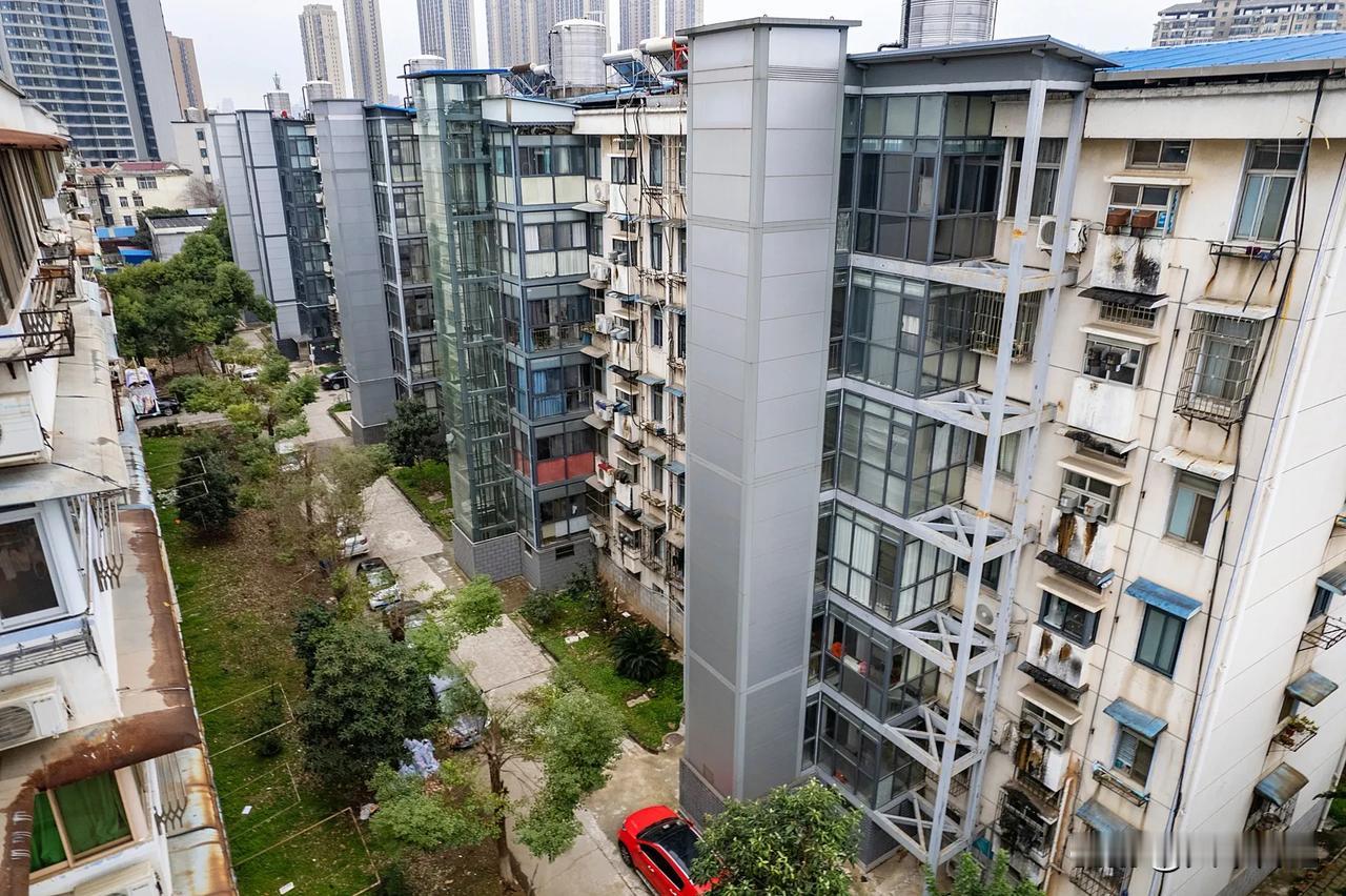 没买房的人成了最大赢家？
 
2026年听到这么一句话，说是2026年最大的赢家