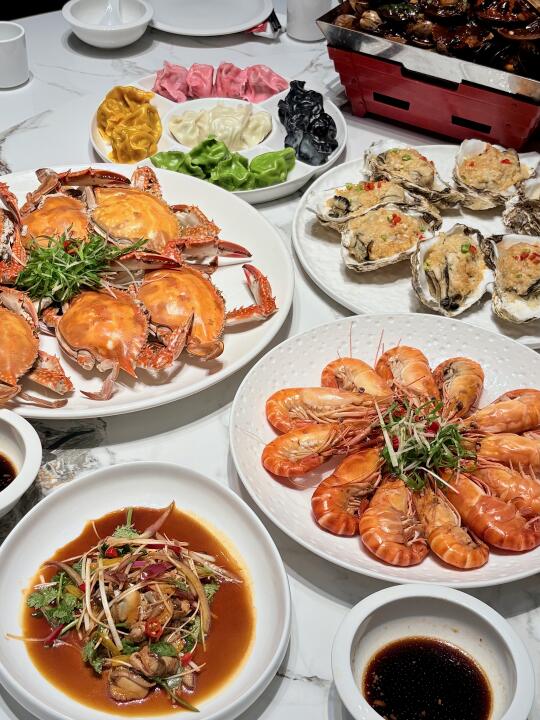 开在居民楼下面的海鲜馆子太香啦🥢