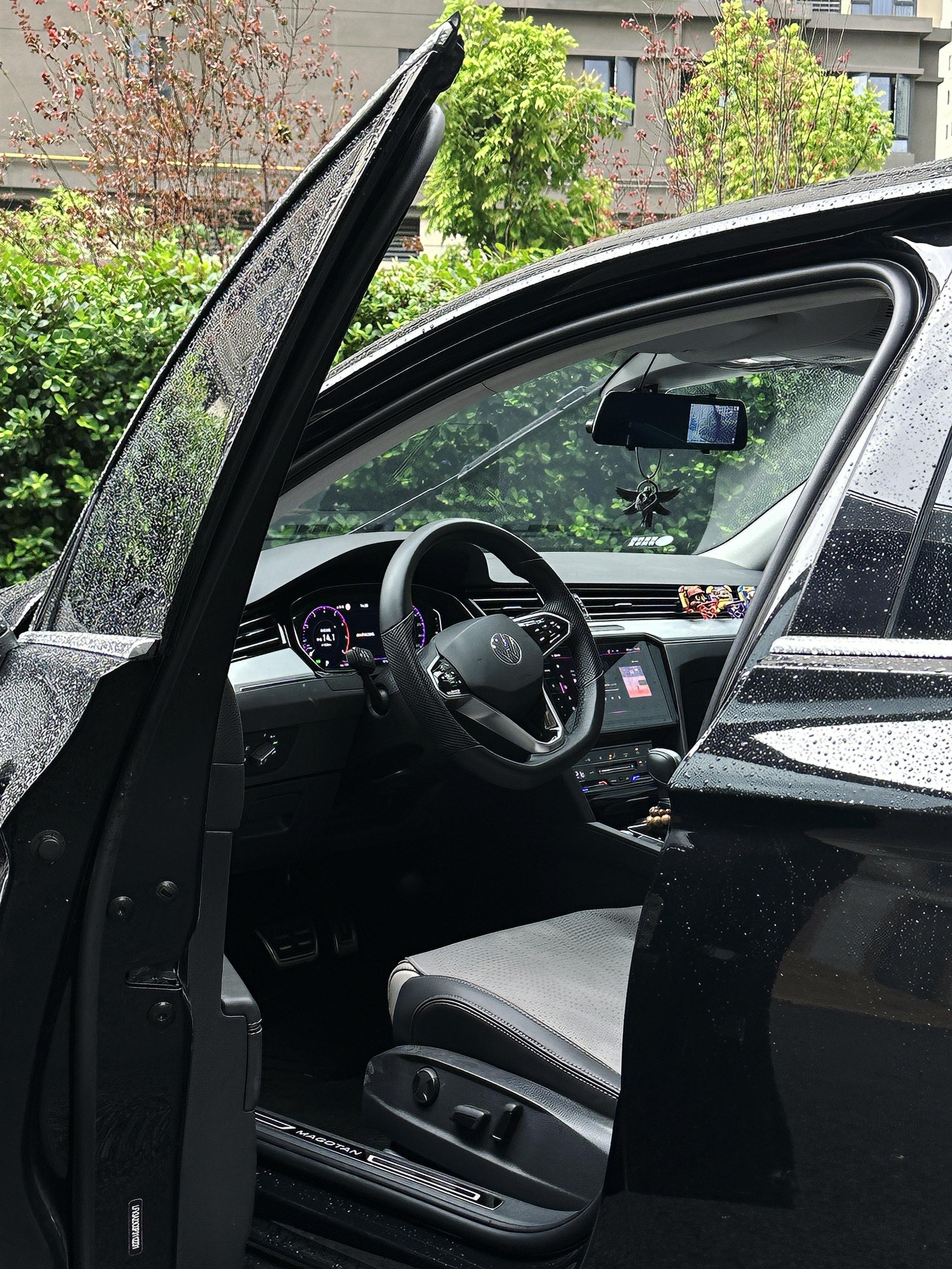 这一路走来多不易 只有自己清楚