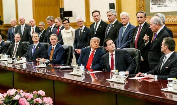 日本这回彻底睡不着了！特朗普前脚刚到北京就干了件大事，直接把日本精心筹谋三个月的