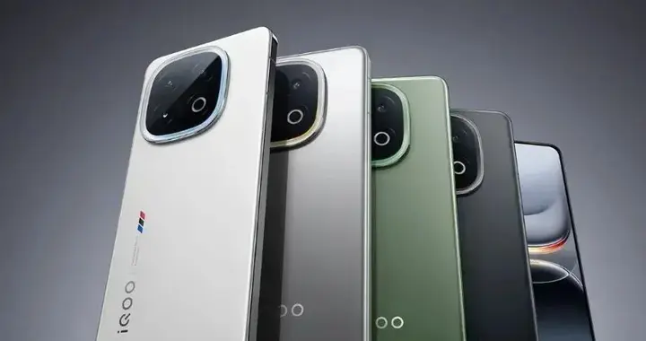 iQOO 15再曝，后续还有平板