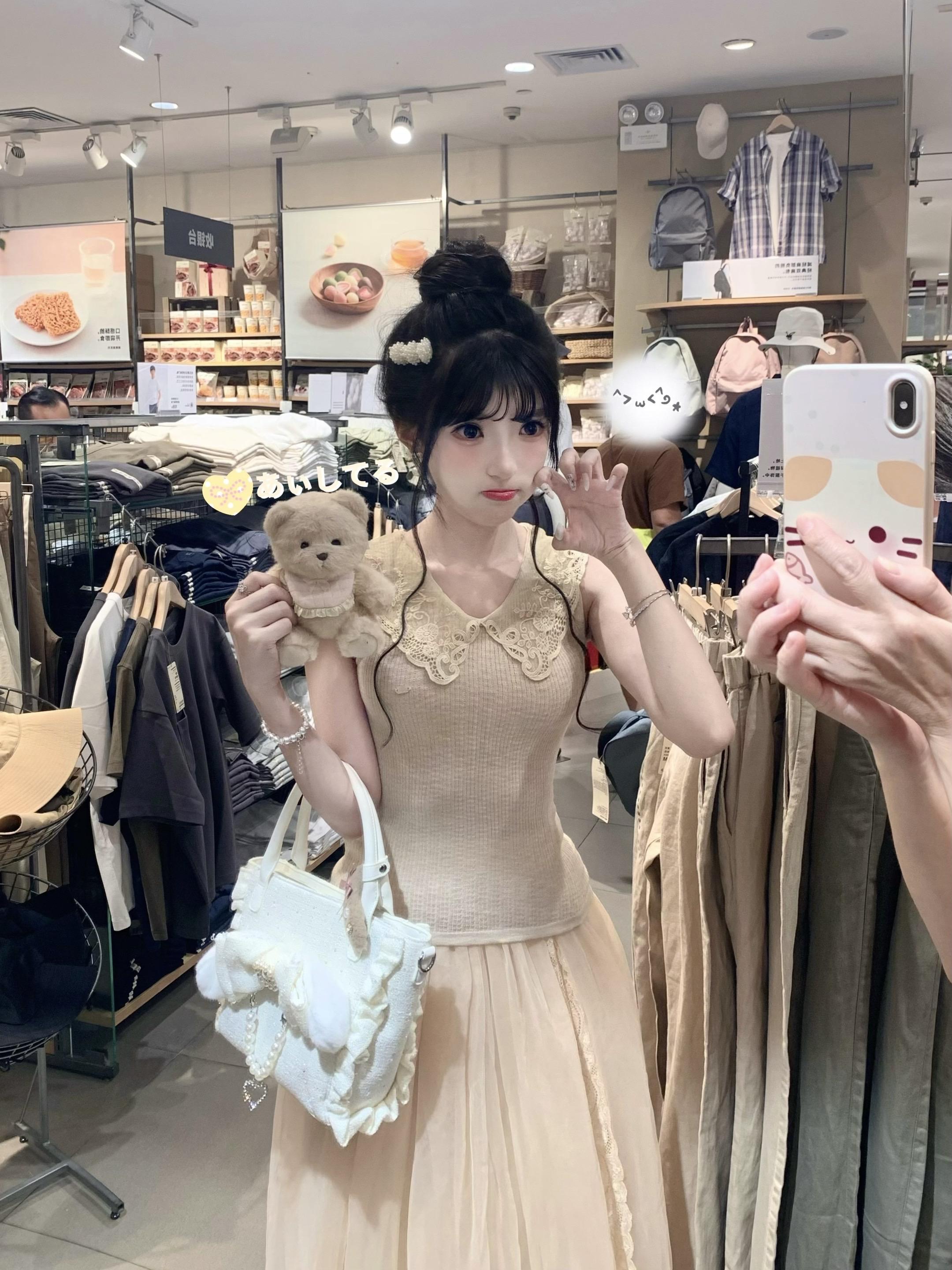(⸝⸝>ᴗ(>ᴗ<⸝⸝)ぎゅ~🧸♡。古早日杂风 梦回vivi时代！