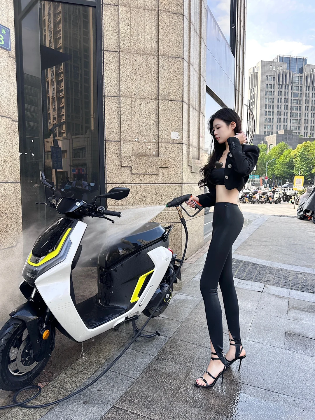 极核女店长上班日记🏍️