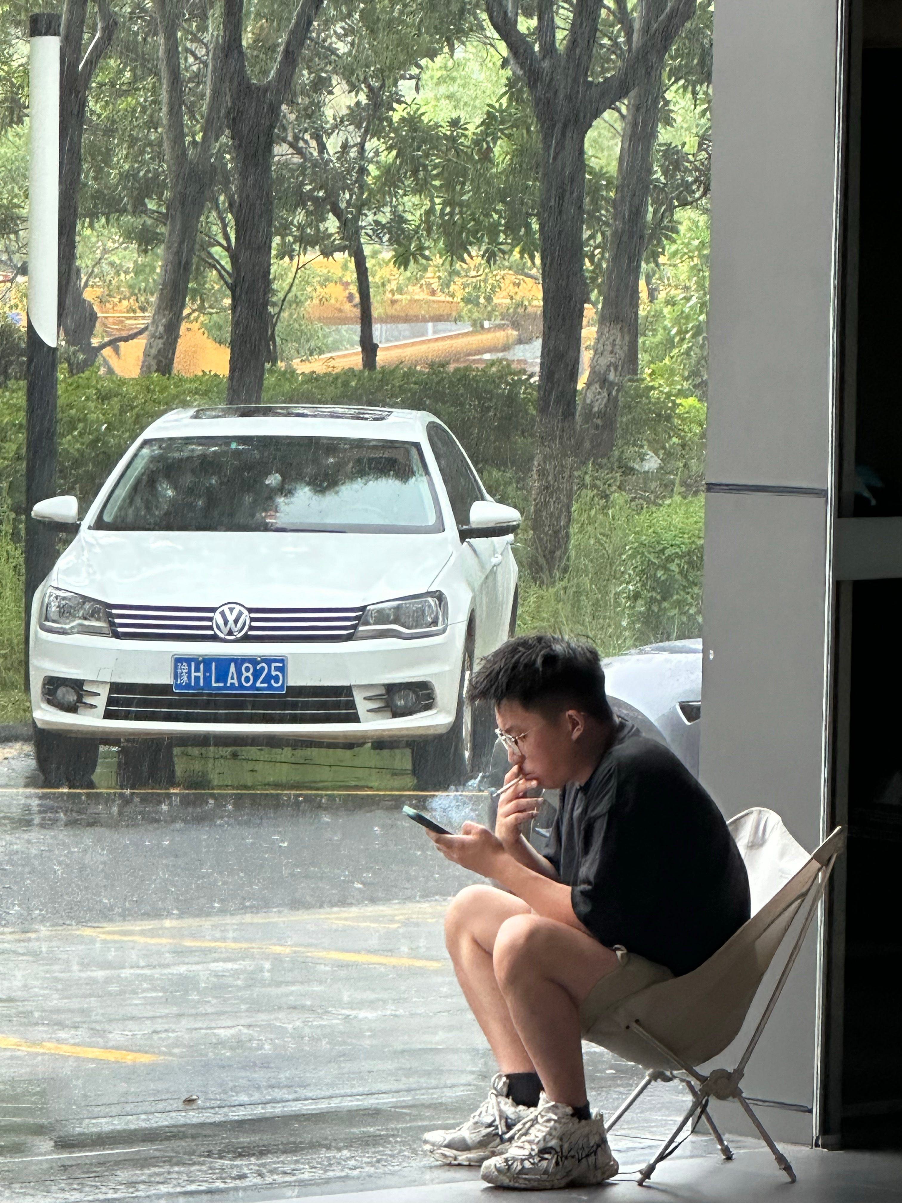 这个为了帝景苑发愁的男人[doge]  ​​​