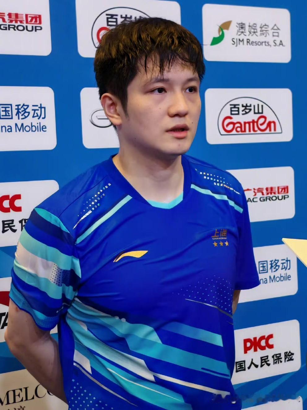 小胖和小小胖会师全运会男单决赛了！
樊振东半决赛4比2击败了王楚钦，林诗栋半决赛