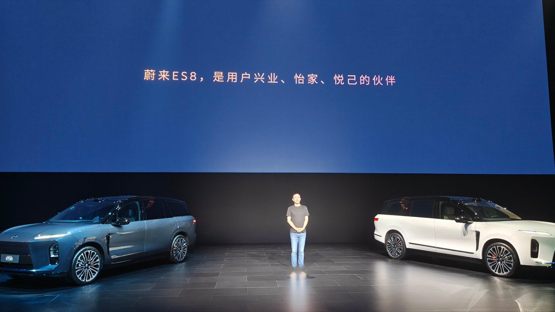 蔚来es8承载的东西太多了，这次直接宣布引领大三排进入纯电时代。蔚来全新es8发