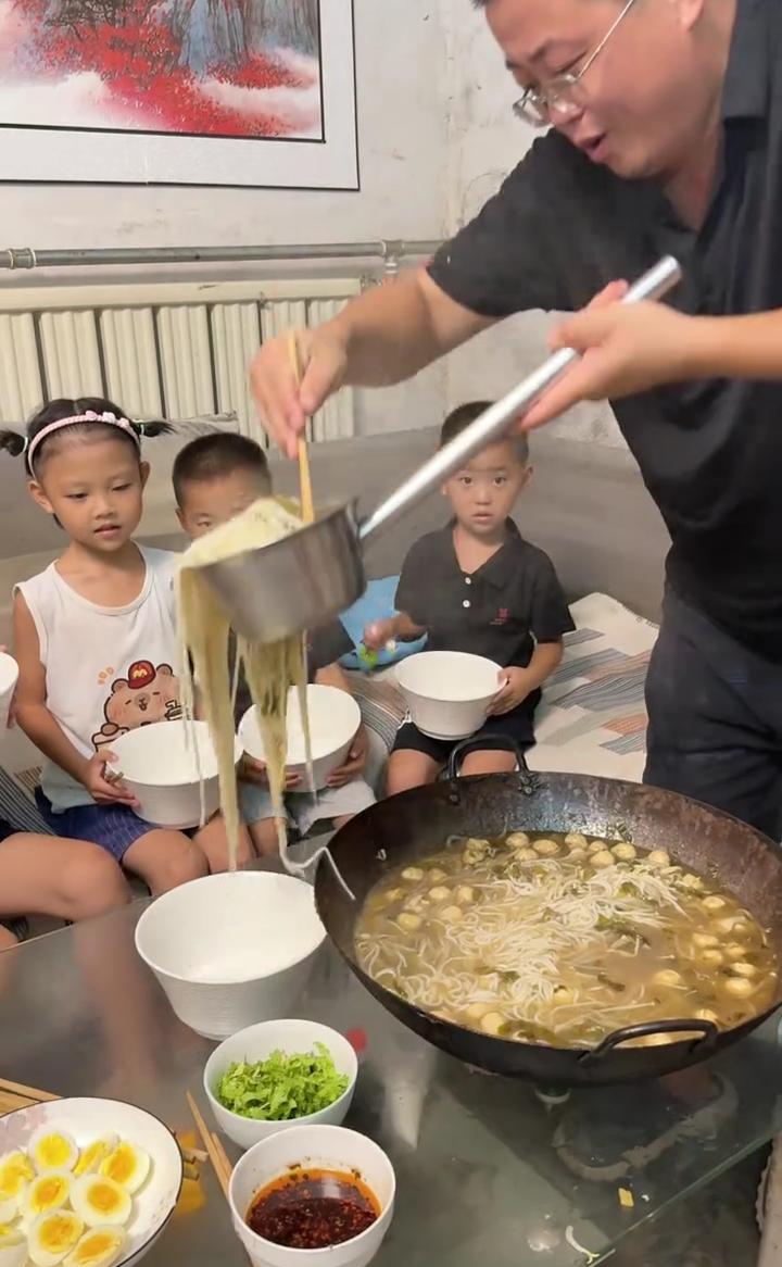 马五。