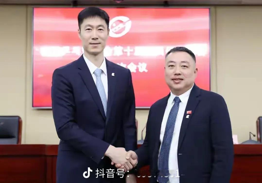 【刘国梁卸任，有些人满意了】刘国梁辞职啦！ 
       李永波2017年被喷