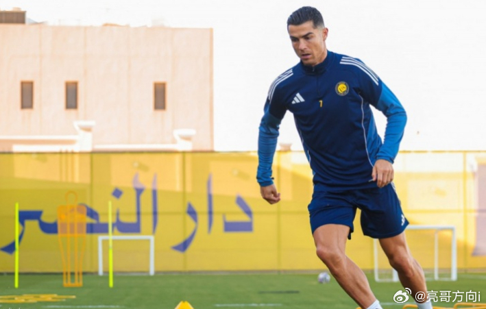 据沙特媒体arriyadiyah报道，从周日开始，C罗和马内将参加利雅得胜利的合