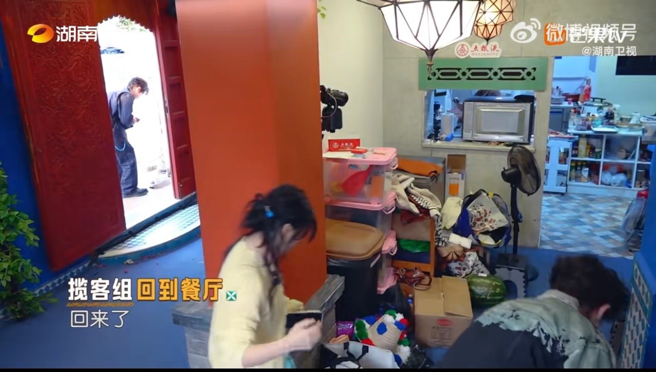 翟潇闻有事叫派哥没事叫派弟中餐厅名场面中餐厅翟潇闻[超话]翟潇闻能屈能伸好可爱！