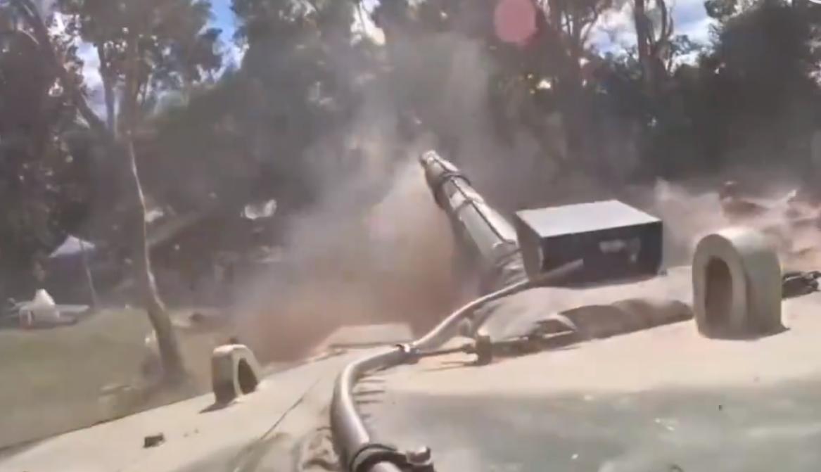 泰国VT4坦克作战画面是真的厉害！

在泰国这次战场上，国产VT4坦克确实发挥出