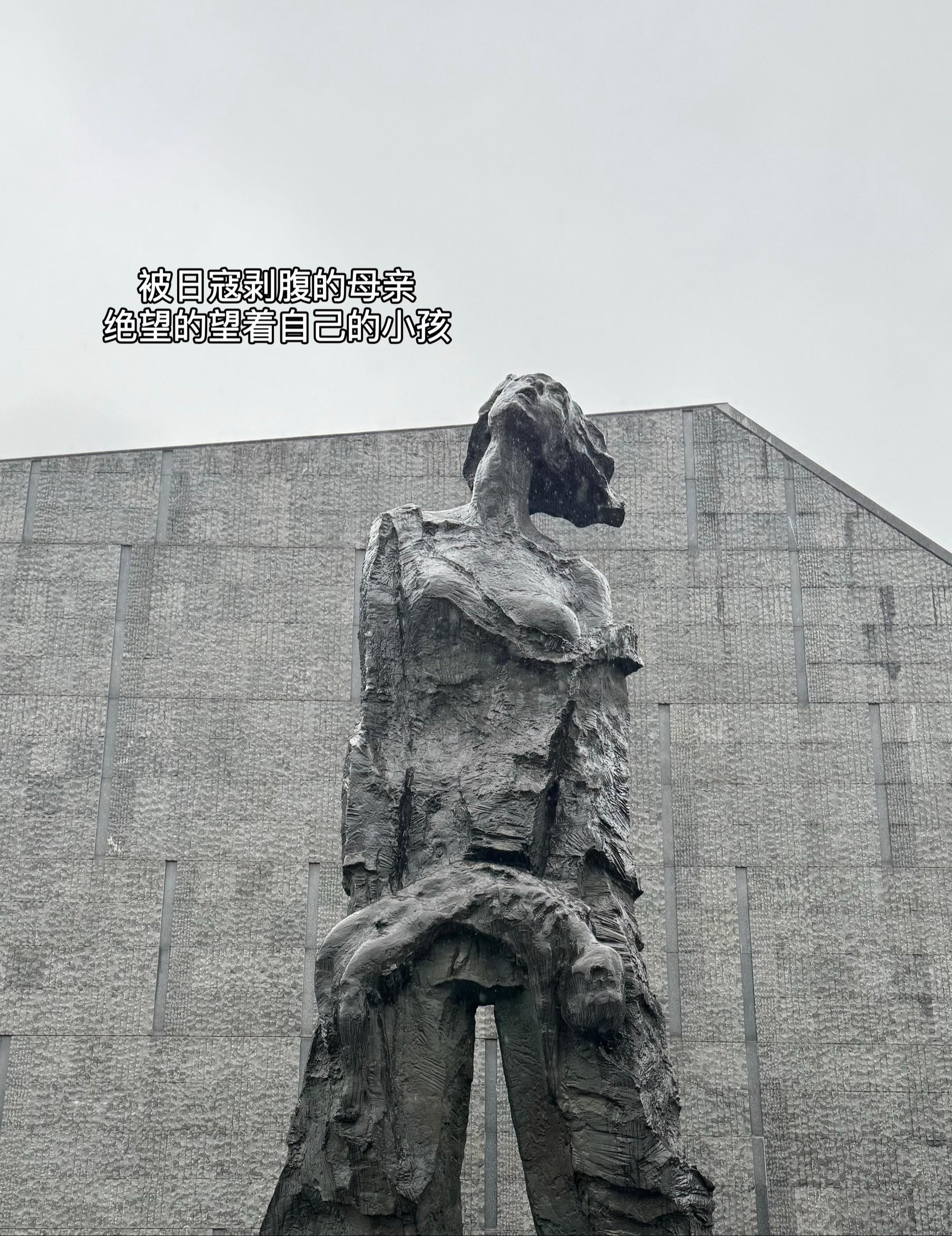 多么希望，那个时候可以有人伸手拉你一把