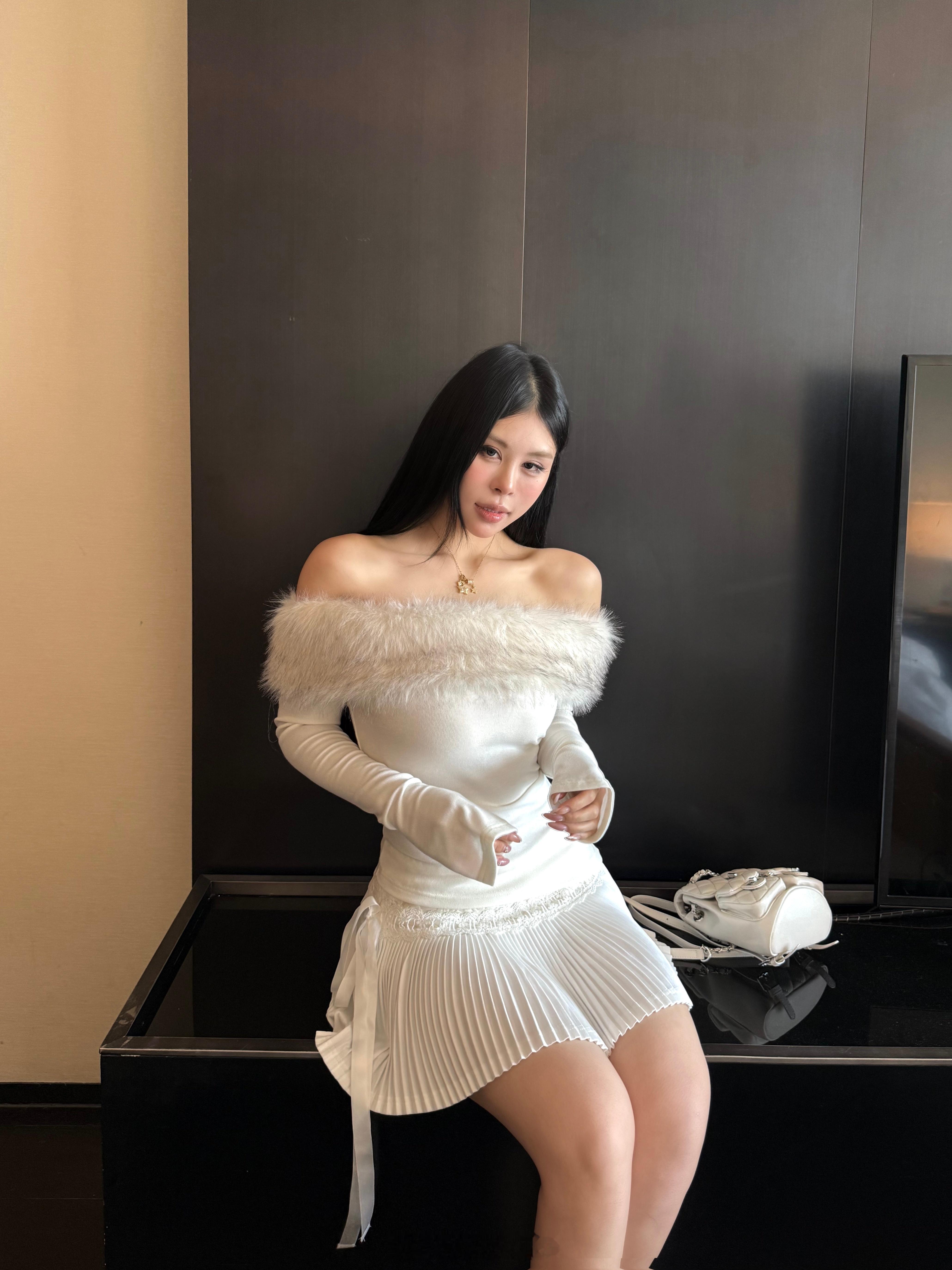 @ ♡♡娇娇嗲嗲之小极品 能迷住你们吗??过年社交场秒啦!!！1/05 am10