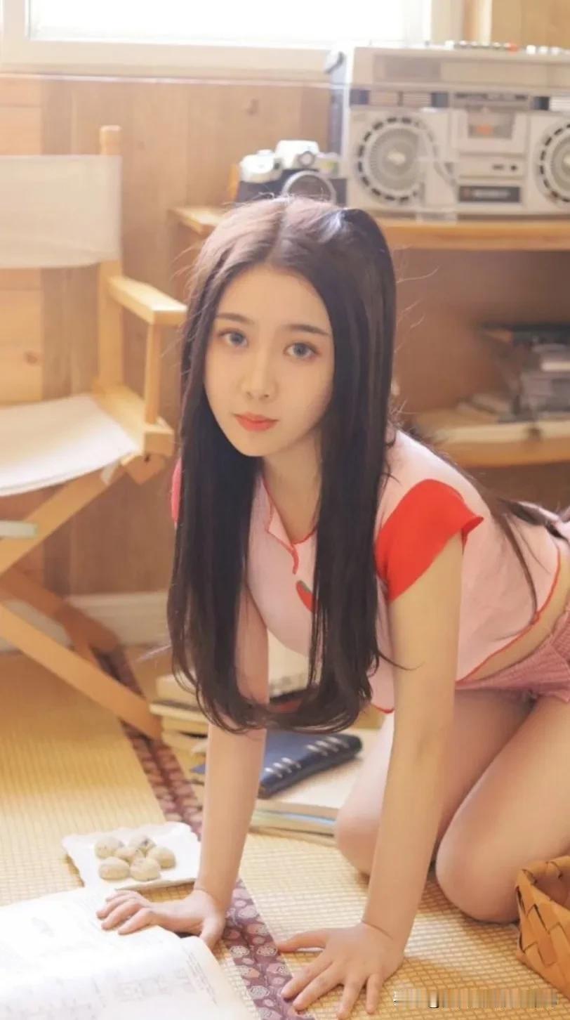 性感清纯美女小姐姐，#清纯迷人小姐姐# #清纯可人美女# #风清纯美女#