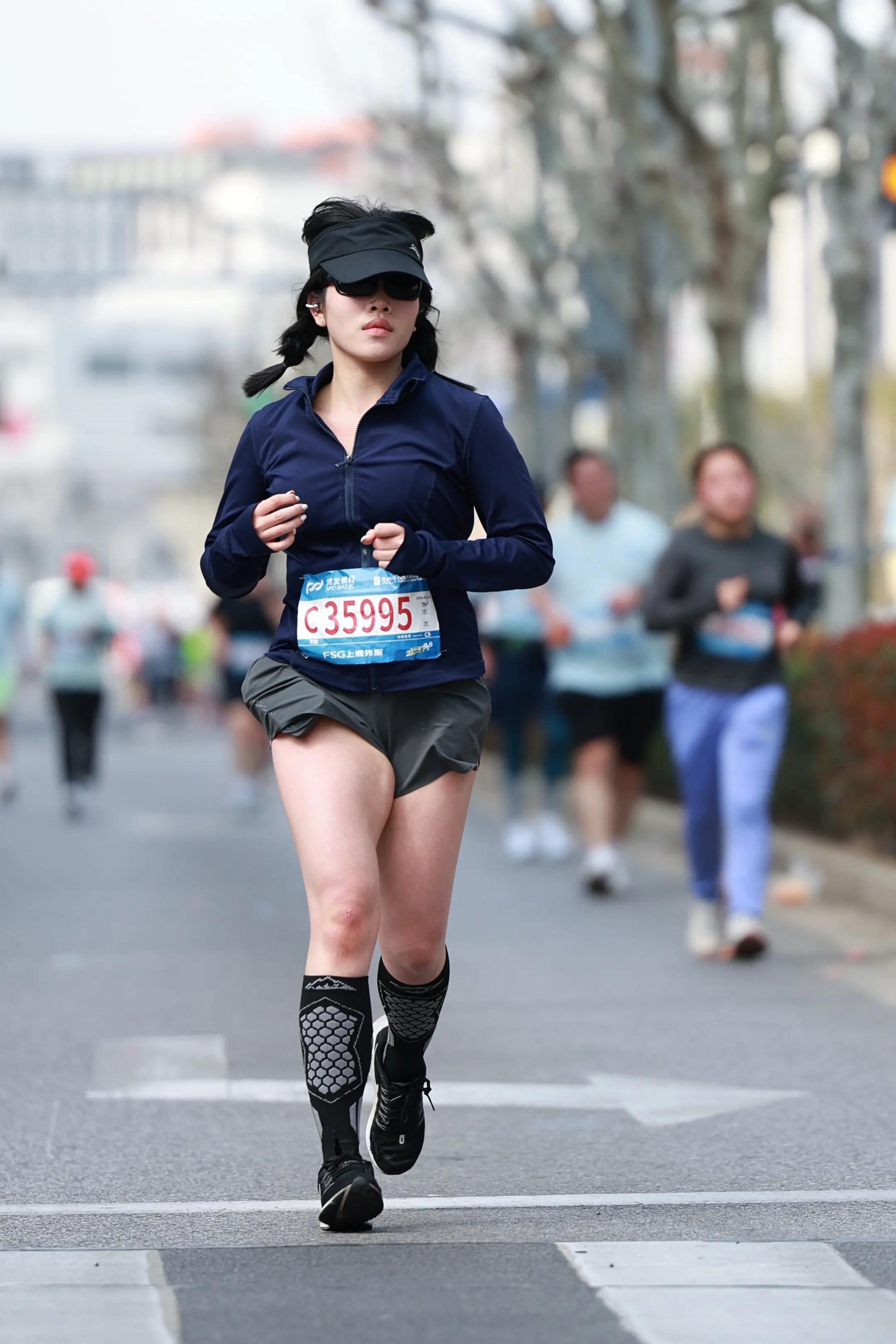 随性穿搭 户外穿搭show 随性街拍ootd 户外随拍写真 秀出我的户外穿搭