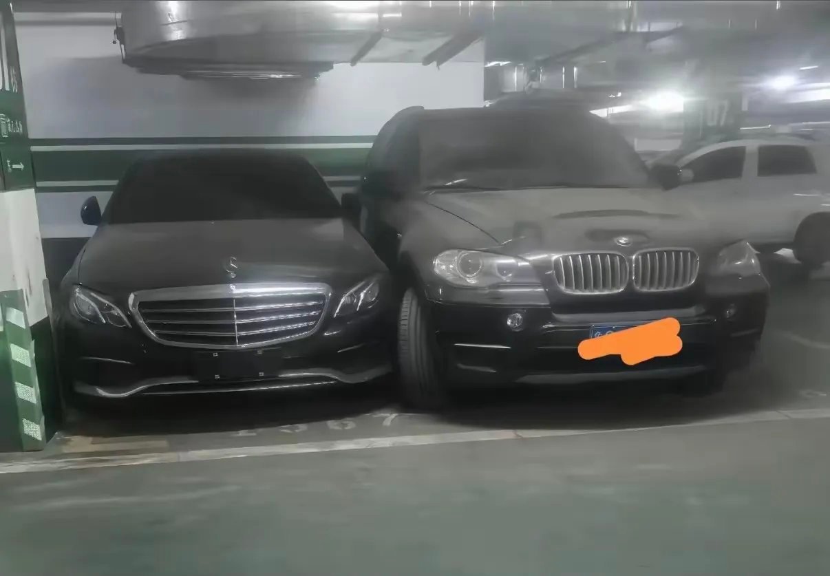 宝马从来不跟国产新能源车较劲，奔驰也从不跟日本车比较。圈子不同，不要强融。哪怕在