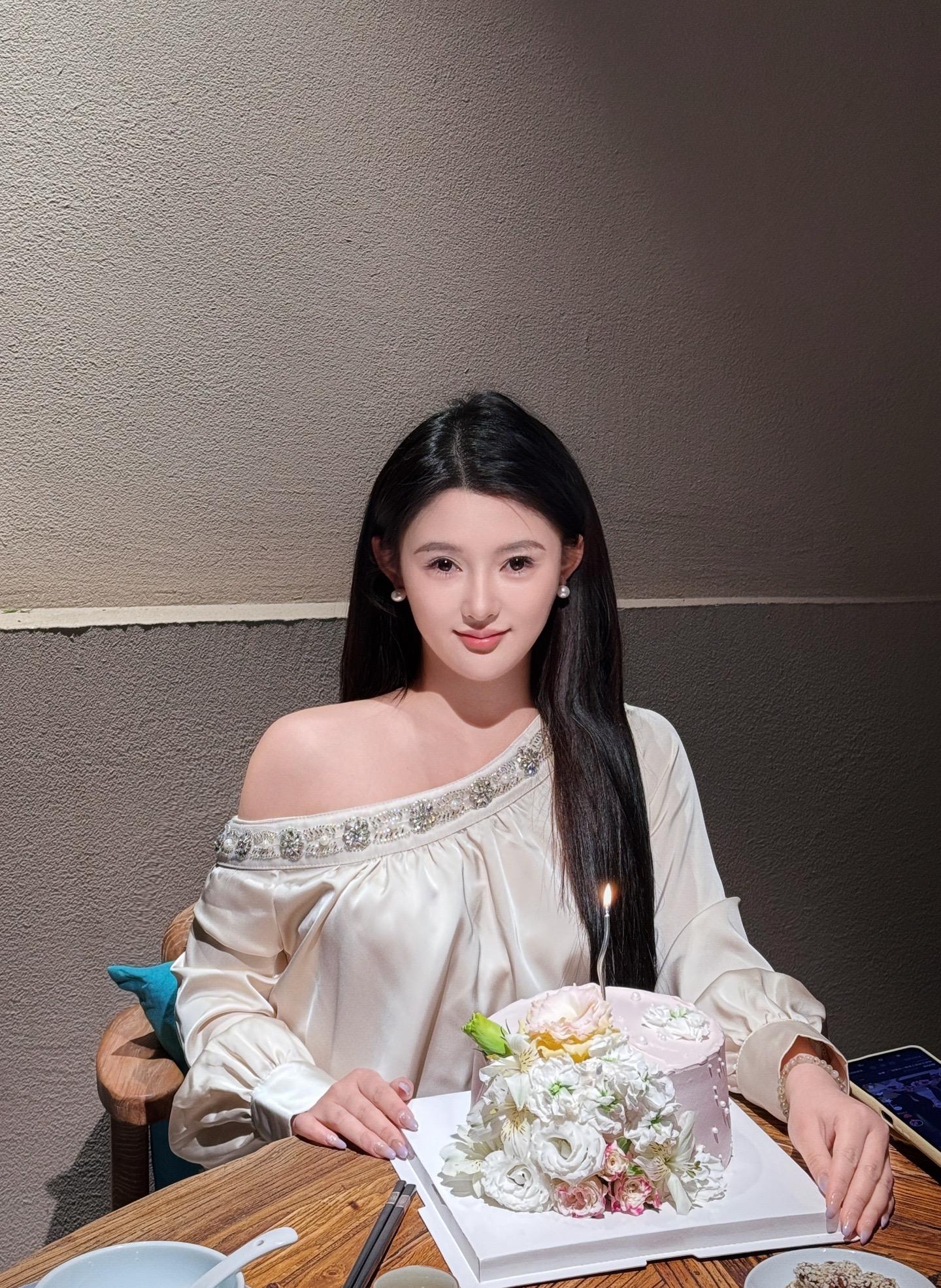 地球又转到了我第一次看到世界的那一天🎂