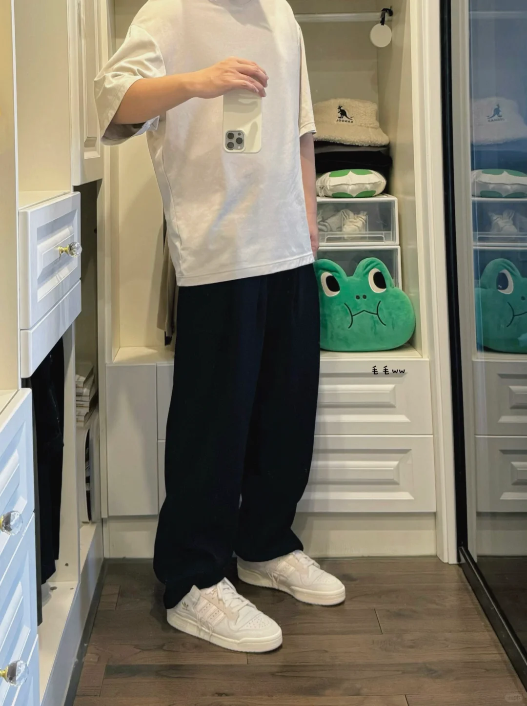 极简搭配｜直筒裤穿搭