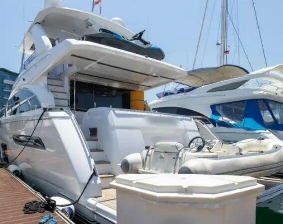 [浮云]新加坡对陈志出手了，没收他超8亿元的资产，柬埔寨太子集团老板陈志再次“大