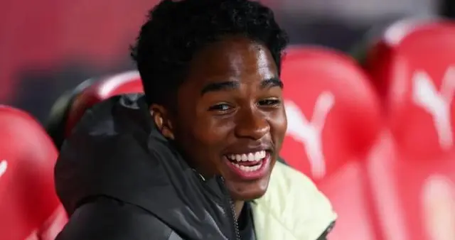 【观察】从两名新星“换家”看职业足球的成本