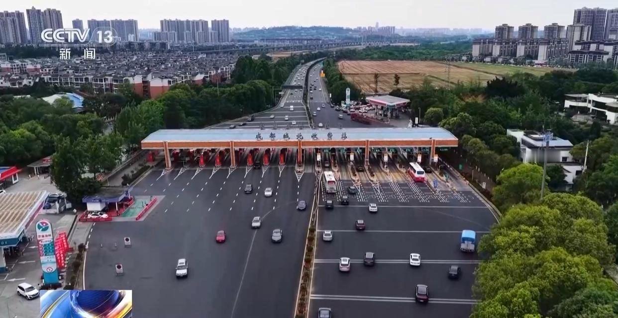 中国物流与采购联合会今天（10日）发布《2026中国公路运力发展报告》。根据报告