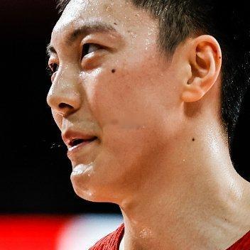 中国男篮惨败日本男篮9月18日  亚运会男篮半决赛，中国男篮以77-97不敌日本