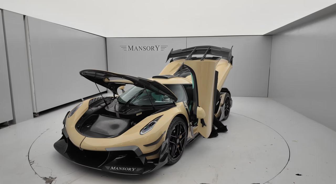 Mansory改装的Koenigsegg Jesko能打几分？
Mansory改
