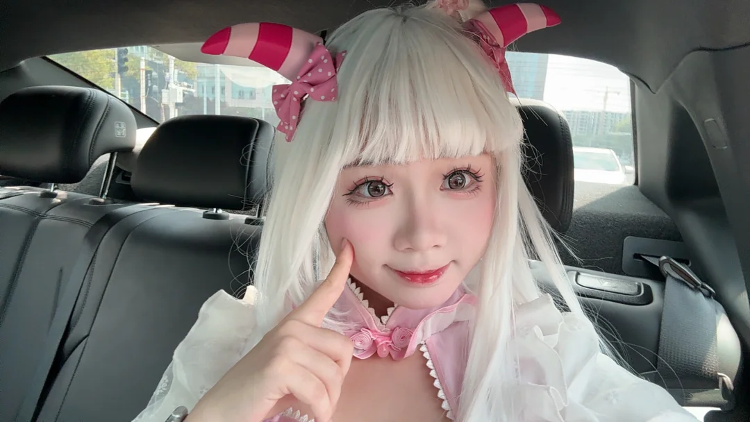 今天在郑州青少年动漫游戏文化节主持