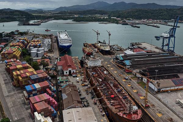 “中国反击了：暂停巴拿马新项目谈判、货物改道、加强进口商品检查”


巴拿马最高