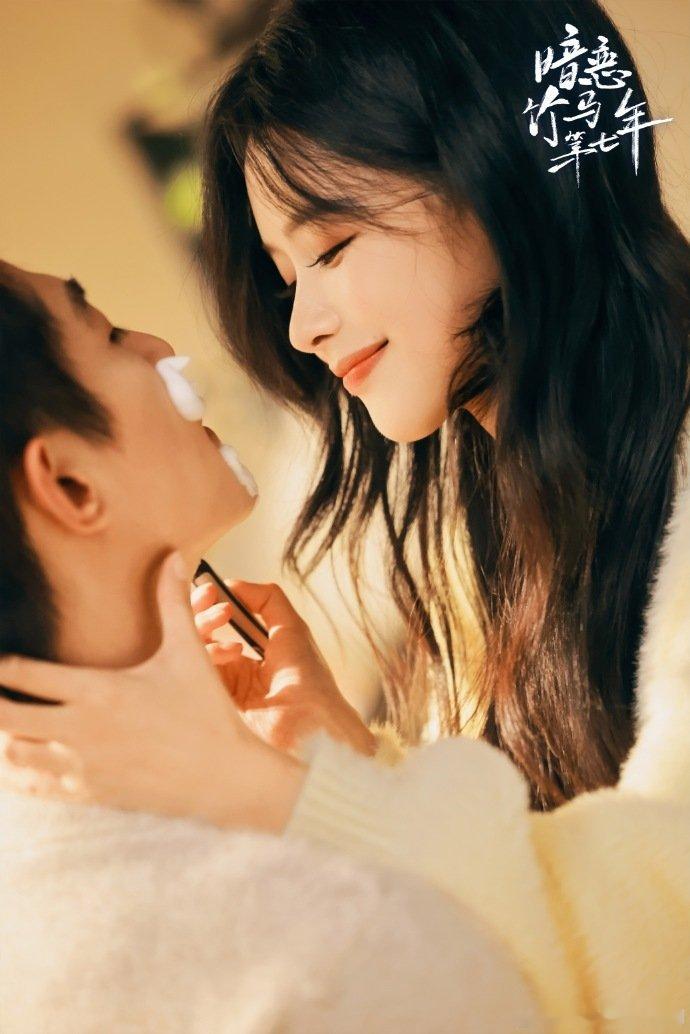 余茵黑泽暗恋文学太适合冬天了 冬天就该嗑余茵黑泽这种暗恋文学！2026 了！余茵