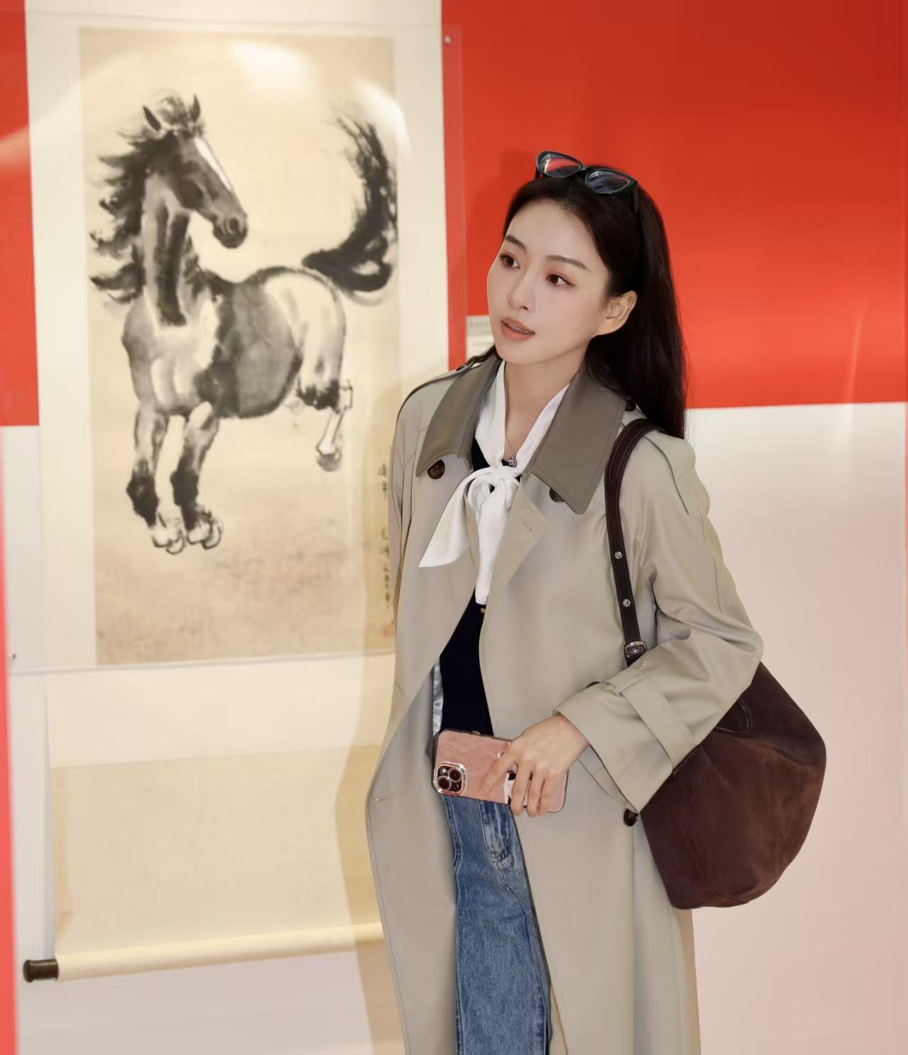 刘璇，含泪发文！

2月26日，奥运冠军刘璇突然发了一条无声视频，字幕缓缓浮现：