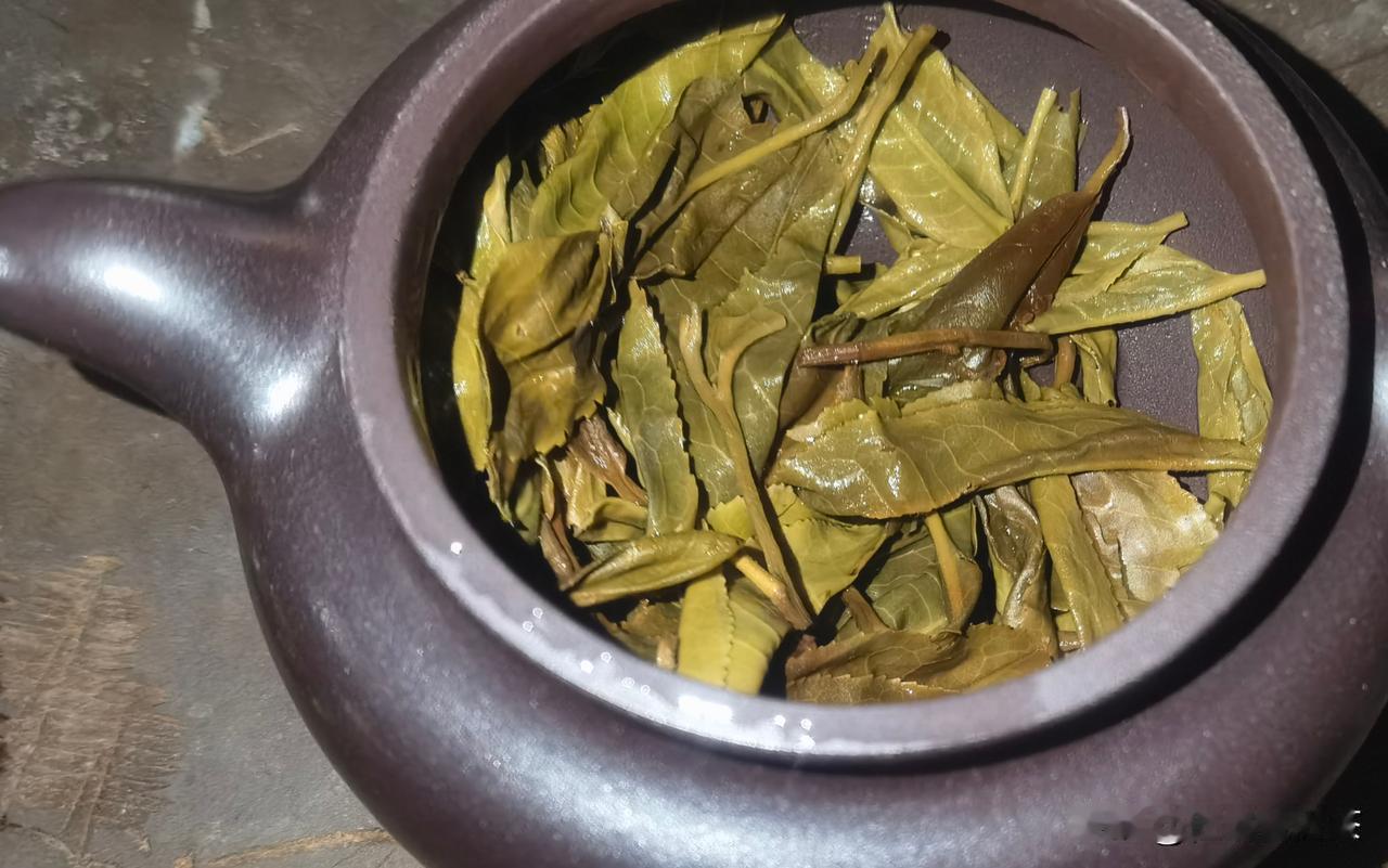 我在用茶告诉你，正确的方法，其它茶疗，只会让每个人，出现——心功能障碍。
​
​